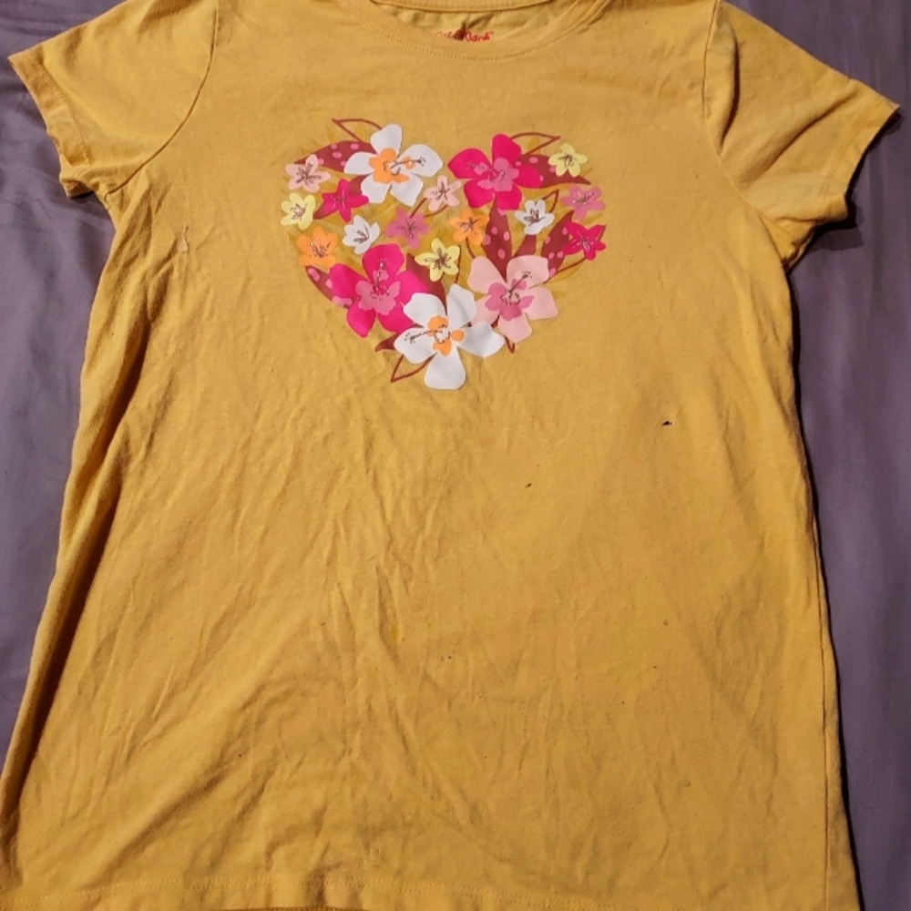 Old navy tshirt